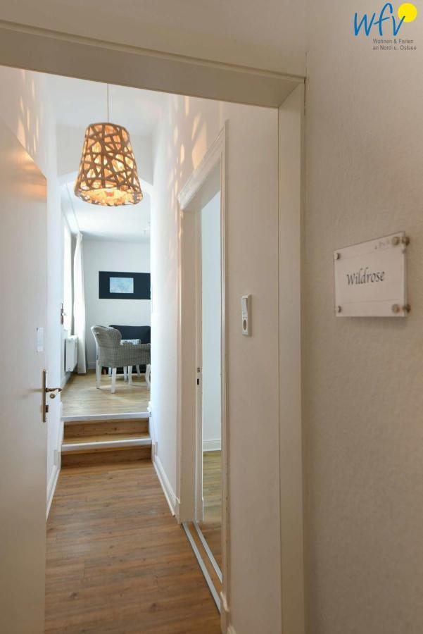 Haus Inselrose Ferienwohnung Wildrose 유이스트 외부 사진